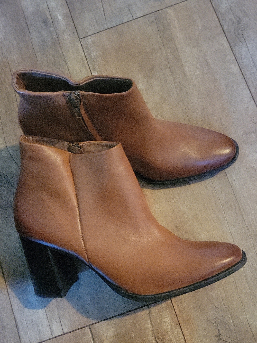 Paul Green Chestnut Brown Leather Ankle Booties with Block Heel - Picture 2 of 8